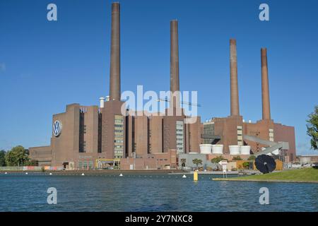 VW-Kraftwerk, Mittellandkanal, Wolfsburg, Niedersachsen, Deutschland *** VW-Kraftwerk, Mittellandkanal, Wolfsburg, Niedersachsen, Deutschland Stockfoto