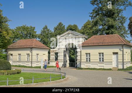 Portal zum Schloss Köpenick, Schlossinsel, Treptow-Köpenick, Berlin, Deutschland, Portal zum Schloss Köpenick, Schlossinsel, Deutschland Stockfoto