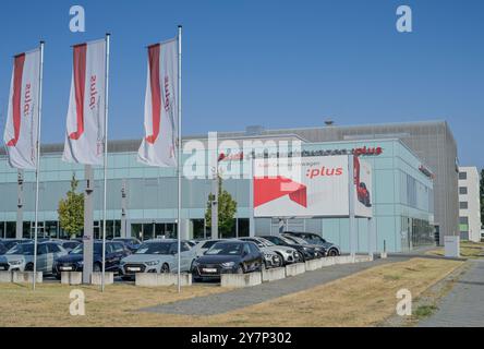 Audi Center, Rudower Chaussee, Adlershof, Treptow-Köpenick, Berlin, Deutschland, Audi Zentrum, Deutschland Stockfoto