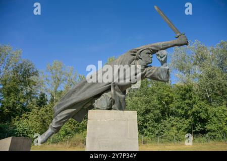 Denkmal für die spanischen Kämpfer, Denkmal für die Internationalen Brigaden im Spanischen Bürgerkrieg, Volkspark Friedrichshain, Friedrichshain, Berlin, G Stockfoto