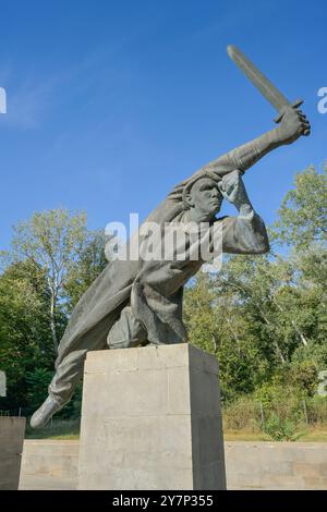 Denkmal für die spanischen Kämpfer, Denkmal für die Internationalen Brigaden im Spanischen Bürgerkrieg, Volkspark Friedrichshain, Friedrichshain, Berlin, G Stockfoto