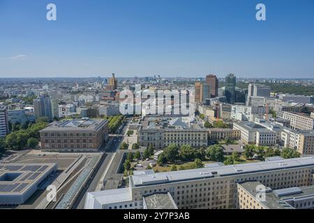 Stadtpanorama, Potsdamer Platz, vor Martin-Gropius-Bau und Repräsentantenhaus, Mitte, Berlin, Deutschland, Stadtpanorama, vorne Martin-Gropius- Stockfoto