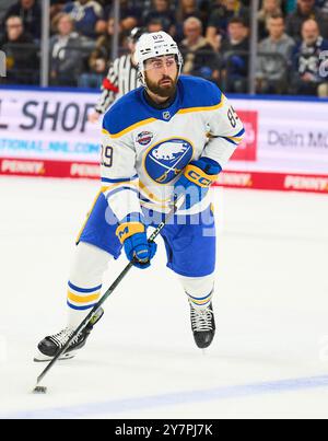 Alex Tuch, Buffalo Sabres 89 im Freundschaftsspiel der Global Series Challenge EHC RB MUENCHEN - BUFFALO SABRES 0-5 im SAP Garden in München, 27. September 2024. Staffel 2024/2025, Spieltag x, Fotograf: ddp Images / STAR-Images Stockfoto