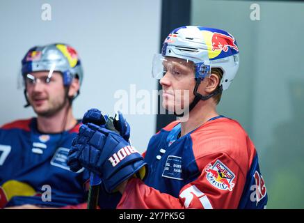 Emil Johansson, EHC RB MUC 57 im Freundschaftsspiel der Global Series Challenge EHC RB MUENCHEN - BUFFALO SABRES 0-5 im SAP Garden in München, 27. September 2024. Saison 2024/2025, Spieltag x, Fotograf: Peter Schatz Stockfoto