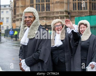 London, Großbritannien. Oktober 2024. Richter und Angehörige der Rechtsberufe versammelten sich am Montag, dem 1. Oktober 2024 in Westminster Abbey zu einem Gottesdienst zum Beginn des Rechtsjahres in England und Wales Stockfoto