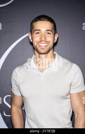 Burbank, USA. 30. September 2024. Schauspieler Brandon Larracuente nimmt an der offiziellen Grand Opening Celebration von SATARA Wellness im SATARA-House of Mystical Wellness, Los Angeles, CA, 30. September 2024 Teil Credit: Eugene Powers/Alamy Live News Stockfoto