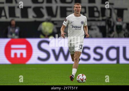 Während des Phase MD1-Spiels der UEFA Europa League 2024/25 zwischen Eintracht Frankfurt und FC Viktoria Plzen am 26. September 2024 im Deutsche Bank Park in Frankfurt am Main. Defodi-747 WD2 9978 *** während des Spiels der UEFA Europa League 2024 25 League Phase MD1 zwischen Eintracht Frankfurt und FC Viktoria Plzen im Deutsche Bank Park am 26. September 2024 in Frankfurt am Main Defodi 747 WD2 9978 Defodi-747 Stockfoto