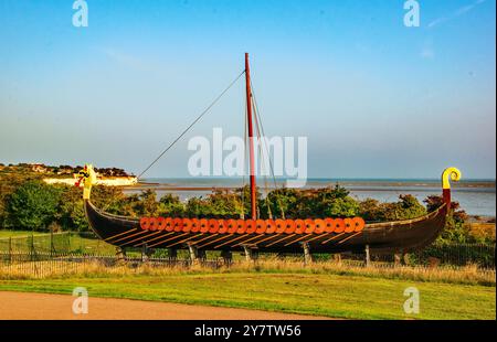 Das Wikingerschiff Hugin, Pegwell Bay, Kent, England Stockfoto