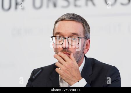 Wien, Österreich. Mai 2021. Pressekonferenz mit Clubvorsitzendem Herbert Kickl (FPÖ) zu aktuellen Themen im FPÖ-Medienzentrum Stockfoto