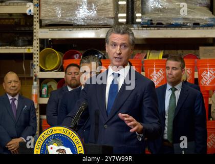 San Jose, KALIFORNIEN - 16. August 2024: Gouverneur Gavin Newsom, der auf einer Pressekonferenz 10 neue Gesetzesvorlagen ankündigte, die auf Kommunisten gerichtet waren Stockfoto