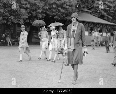 Sandown Park Racecourse Surrey. Ehrenwerte Chichester . 20. Juli 1929 Stockfoto