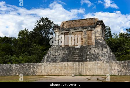 Templo del Hombre Barbado in Chichén Itzá, Mexiko Stockfoto