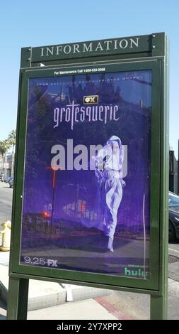 Los Angeles, Kalifornien, USA 30. September 2024 Grotesquerie-Poster am Sunset Blvd am 30. September 2024 in Los Angeles, Kalifornien, USA. Foto: Barry King/Alamy Stock Photo Stockfoto