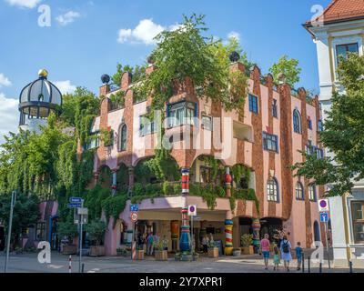 Hundertwasserhaus die grüne Zitadelle von Magdeburg, Magdeburg, Sachsen-Anhalt, Mitteldeutschland, Deutschland, Europa Stockfoto