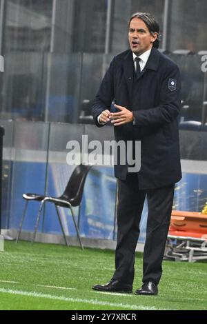 1. Oktober 2024; Stadio San Siro, Mailand, Italien, UEFA Champions League Fußball, Inter Mailand gegen Roter Stern Belgrad; Simone Inzaghi Cheftrainer des FC Inter Stockfoto