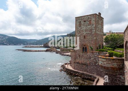 Château de la Napoule am Mittelmeer, Mandelieu-la-Napoule, Provence-Alpes-Côte d&#39;Azur, Frankreich Stockfoto