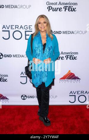 Hollywood, USA. Oktober 2024. Schauspielerin Lydia Cornell besucht die Weltpremiere des Spielfilms AVERAGE JOE am TCL Chinese Theater, Los Angeles, CA, 1. Oktober 2024 Credit: Eugene Powers/Alamy Live News Stockfoto