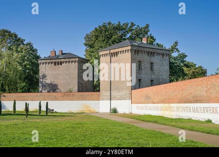 Geschichtspark Ehemaliges Zellengefängnis Moabit, Lehrter Straße, Mitte, Berlin, Deutschland *** Geschichtspark Ehemaliges Moabit Zellulärgefängnis, Lehrter Straße, Mitte, Berlin, Deutschland Stockfoto