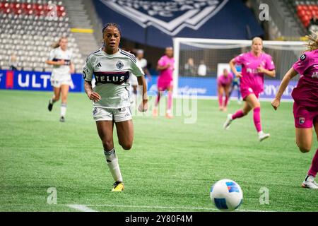 Vancouver, Kanada. Oktober 2024. Vancouver, British Columbia, Kanada, 1. Oktober 2024: Jaime Perrault (8 Vancouver Whitecaps FC Girls Elite) in Aktion während des Gruppenspiels des CONCACAF W Champions Cup zwischen Vancouver Whitecaps FC Girls Elite und San Diego Wave im BC Place Stadium in Vancouver, British Columbia, Kanada (NUR REDAKTIONELLE VERWENDUNG). (Amy Elle/SPP) Credit: SPP Sport Press Photo. /Alamy Live News Stockfoto