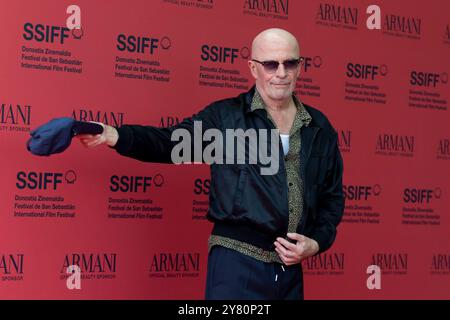 Donostia, Spanien. September 2024. Jacques Audiard besucht den Roten Teppich „Emilia Perez“ während des 72. San Sebastian International Film Festivals im Victoria Eugenia Theatre. (Foto: Nacho Lopez/SOPA Images/SIPA USA) Credit: SIPA USA/Alamy Live News Stockfoto