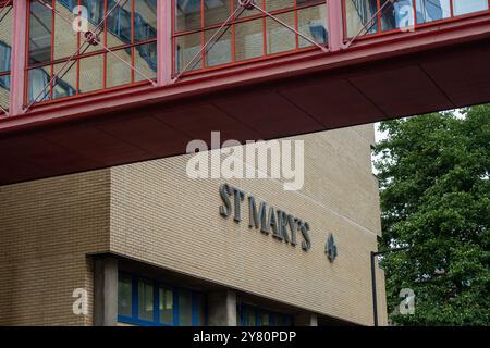 LONDON, 22. AUGUST 2024: Imperial College Healthcare NHS Trust St Marys Hospital in Paddington Stockfoto