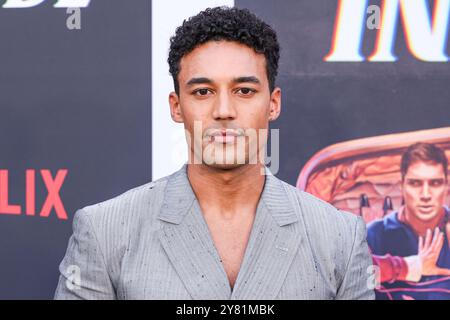 Hollywood, Usa. Oktober 2024. HOLLYWOOD, LOS ANGELES, KALIFORNIEN, USA - 01. OKTOBER: Devon Terrell kommt beim 2024 Beyond fest - Los Angeles Premiere von Netflix's „IT's What's Inside“, das am 1. Oktober 2024 im Egyptian Theatre Hollywood in Hollywood, Los Angeles, Kalifornien, USA stattfindet. (Foto: Xavier Collin/Image Press Agency) Credit: Image Press Agency/Alamy Live News Stockfoto