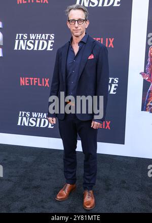 Hollywood, Usa. Oktober 2024. HOLLYWOOD, LOS ANGELES, KALIFORNIEN, USA - 01. OKTOBER: William Rosenfeld kommt 2024 bei der Premiere von Netflix's „IT's What's Inside“, die am 1. Oktober 2024 im Egyptian Theatre Hollywood in Hollywood, Los Angeles, Kalifornien, USA stattfindet. (Foto: Xavier Collin/Image Press Agency) Credit: Image Press Agency/Alamy Live News Stockfoto