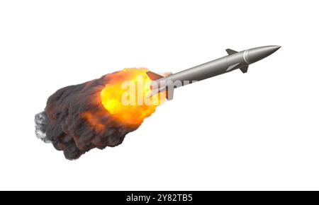 Die ballistische Rakete beschleunigt und hinterlässt ein Spurfeuer und Rauch in 3D Stockfoto