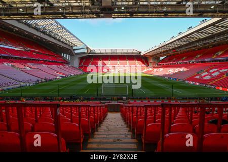 Liverpool, Großbritannien. Oktober 2024. Eine allgemeine Ansicht von Anfield vor dem Spiel der UEFA Champions League - League Liverpool gegen Bologna in Anfield, Liverpool, Großbritannien, 2. Oktober 2024 (Foto: Craig Thomas/News Images) Credit: News Images LTD/Alamy Live News Stockfoto