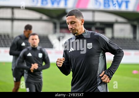 Pasching, Österreich. Oktober 2024. PASCHING, ÖSTERREICH -2. OKTOBER: Robert Zulj von LASK im Abschlusstraining LASK zur UEFA Conference League MD1 voestalpine Stadion am 2. Oktober 2024 in Pasching, Österreich.241002 SEPA 20 022 - 20241002 PD7928 Credit: APA-PictureDesk/Alamy Live News Stockfoto