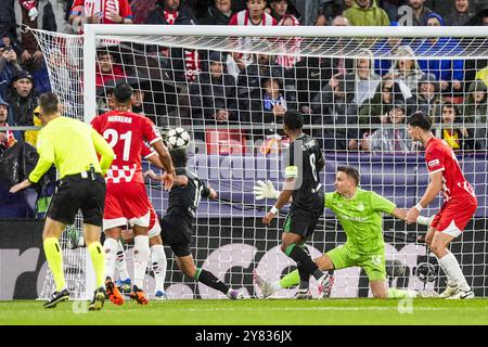 Girona, Spanien. Oktober 2024. Girona - David Lopez vom FC Girona in der zweiten Runde des neuen Formats der UEFA Champions League 2024/2025. Das Spiel findet am 2. Oktober 2024 in Girona statt. Credit: Box to Box Pictures/Alamy Live News Stockfoto