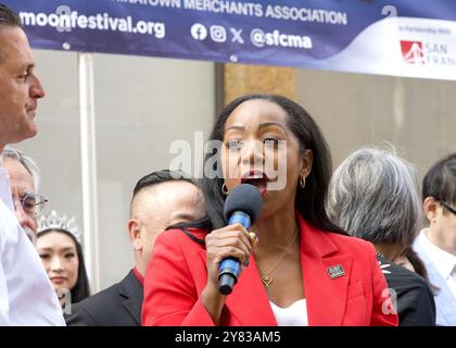 San Francisco, KALIFORNIEN - 14. September 2024: Malia Cohen spricht bei der Eröffnungszeremonie für das 34. Jährliche Herbstmondfestival. Stockfoto