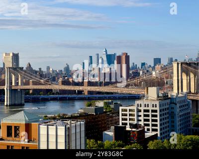 Brooklyn Bridge fotografiert vom Brooklyn Heights Viertel in New York City Stockfoto