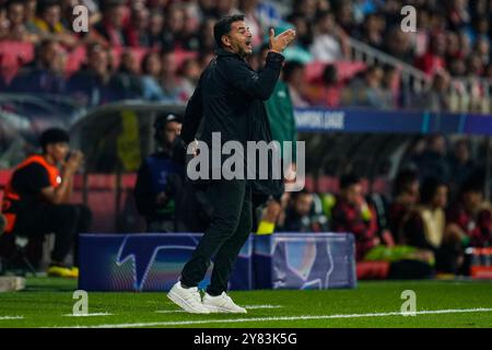 Girona, Spanien. Oktober 2024. Während des UEFA Champions League-Spiels spielte DATE 2, das zweite Leg, zwischen Girona FC und Feyenoord am 2. Oktober 2024 im Montilivi-Stadion in Girona Spanien. (Foto: Sergio Ruiz/Imago) Credit: PRESSINPHOTO SPORTS AGENCY/Alamy Live News Stockfoto