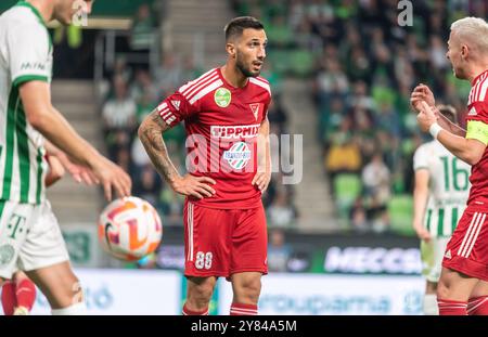 Budapest, Ungarn – 9. Oktober 2022. Debrecen-Stürmer Mark Szecsi während des ungarischen Ligaspiels Ferencvaros gegen Debrecen (2:0). Stockfoto