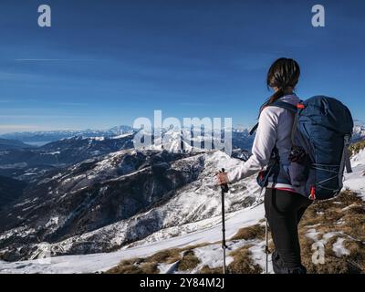 Trekking Szene am Comer see Alpen Stockfoto