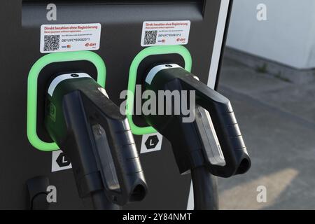 Mobilität, e-Charging Hamburg, Nahaufnahme, Ladestation, Ladestation für Elektrofahrzeuge, Hamburg, Deutschland, Europa Stockfoto