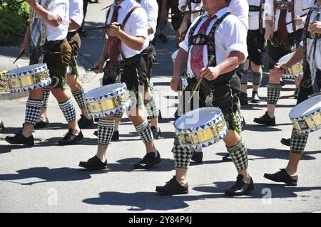 Bayern, Werdenfels, Garmisch-Partenkirchen, Bräuche, Tradition, Prozession, Trommler, traditionelle Tracht, Trommlerprozession Stockfoto