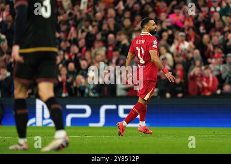 Liverpool Mohamed Salah feiert, nachdem er am Mittwoch, den 2. Oktober 2024, beim Spiel der UEFA Champions League zwischen Liverpool und Bologna FC 1909 in Anfield (Liverpool) einen Treffer erzielt hat. (Foto: Steven Halliwell | MI News) Credit: MI News & Sport /Alamy Live News Stockfoto