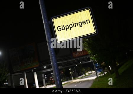 03. Oktober 2024, Baden-Württemberg, Göppingen: Das Stadtzeichen der großen Kreisstadt Göppingen (Baden-Württemberg). Die Polizei ist mit einem großen Kontingent im Stadtzentrum von Göppingen stationiert. In einer Bar sollen Schüsse abgefeuert worden sein, sagte Bürgermeister Alexander Maier (Grüne) der Deutschen Presseagentur. Foto: Marius Bulling/dpa Stockfoto