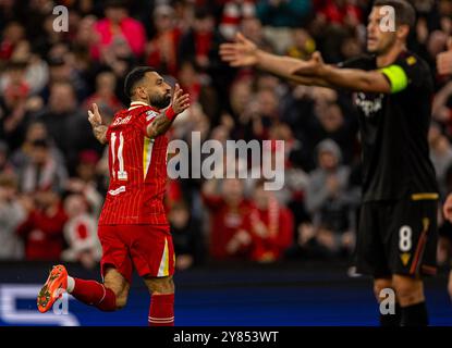 Liverpool. Oktober 2024. Liverpool Mohamed Salah feiert, nachdem er beim zweiten Spiel der UEFA Champions League zwischen Liverpool FC und Bologna FC in Liverpool am 2. Oktober 2024 einen Treffer erzielte. Quelle: Xinhua/Alamy Live News Stockfoto