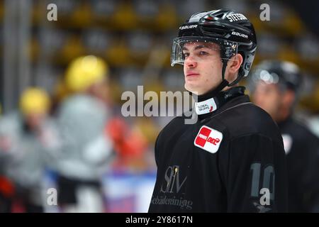 Justin Schuetz (Köln) Loewen Frankfurt vs Koelner Haie, Eishockey, DEL, 01.10.2024 Foto: Rene Weiss/Eibner Stockfoto