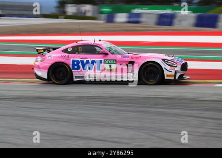 Mattis Pluschkell (DEU) / Luca Bosco (ITA), #8, Mercedes AMG GT4, Team: BWT Muecke Motorsport (DEU), Motorsport, ADAC GT4 Deutschland, 2024, Red Bull Ring, Spielberg, Oesterreich, 29.09.2024 Foto: Eibner-Pressefoto/Jürgen Augst Stockfoto