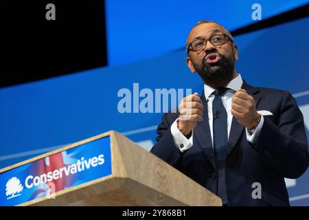 James Geschickt. Letzte Rede der Staats- und Regierungschefs: Konservative Konferenz Birmingham UK. Alle vier Kandidaten für Führungskräfte gingen auf die Bühne, um ihre Argumente für die Führung zu äußern. Birmingham Conference International Convention Centre. Bild im Vereinigten Königreich: Garyroberts/worldwidefeatures.com. Stockfoto