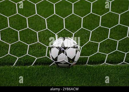 Red Bull Arena, Leipzig, Deutschland. Oktober 2024. Der Ball während eines Champions League Group Phase am 2. Tag, RB Leipzig gegen Juventus, in der Red Bull Arena in Leipzig. Ulrik Pedersen/CSM/Alamy Live News Stockfoto