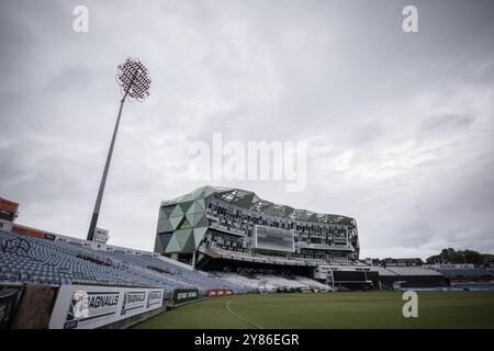 Allgemeine Ausblicke auf das Headingley Stadium, insbesondere auf den Carnegie Pavilion, in dem sich die Büros und die Mediensuite des Yorkshire Cricket Club befinden. Stockfoto