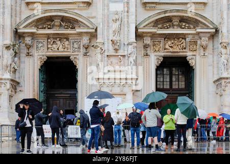 Mailand, Italien. Oktober 2024. Maltempo e pioggia a Milano - Cronaca - Milano, Italia - Giovedì, 03 Ottobre 2024 (Foto Marco Cremonesi/LaPresse) Schlechtes Wetter und Regen in Mailand - Nachrichten - Mailand, Italien - Donnerstag, 03. Oktober 2024 (Foto Marco Cremonesi/LaPresse) Credit: LaPresse/Alamy Live News Stockfoto