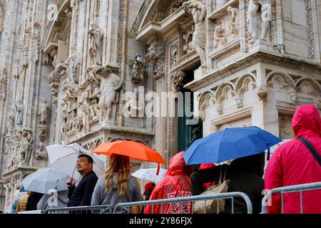 Mailand, Italien. Oktober 2024. Maltempo e pioggia a Milano - Cronaca - Milano, Italia - Giovedì, 03 Ottobre 2024 (Foto Marco Cremonesi/LaPresse) Schlechtes Wetter und Regen in Mailand - Nachrichten - Mailand, Italien - Donnerstag, 03. Oktober 2024 (Foto Marco Cremonesi/LaPresse) Credit: LaPresse/Alamy Live News Stockfoto