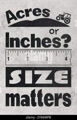 Landwirtschaftliches Design mit Traktor-, Feld- und Cooler Typografie. Stockfoto