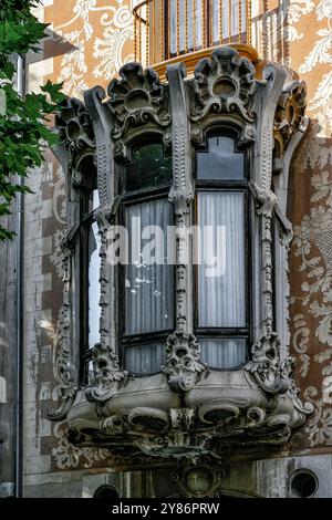 Casa Solà-Morales, modernistische Architekturroute in Olot, ein katalanisches Juwel voller Geschichte, Kultur und Erbe Stockfoto